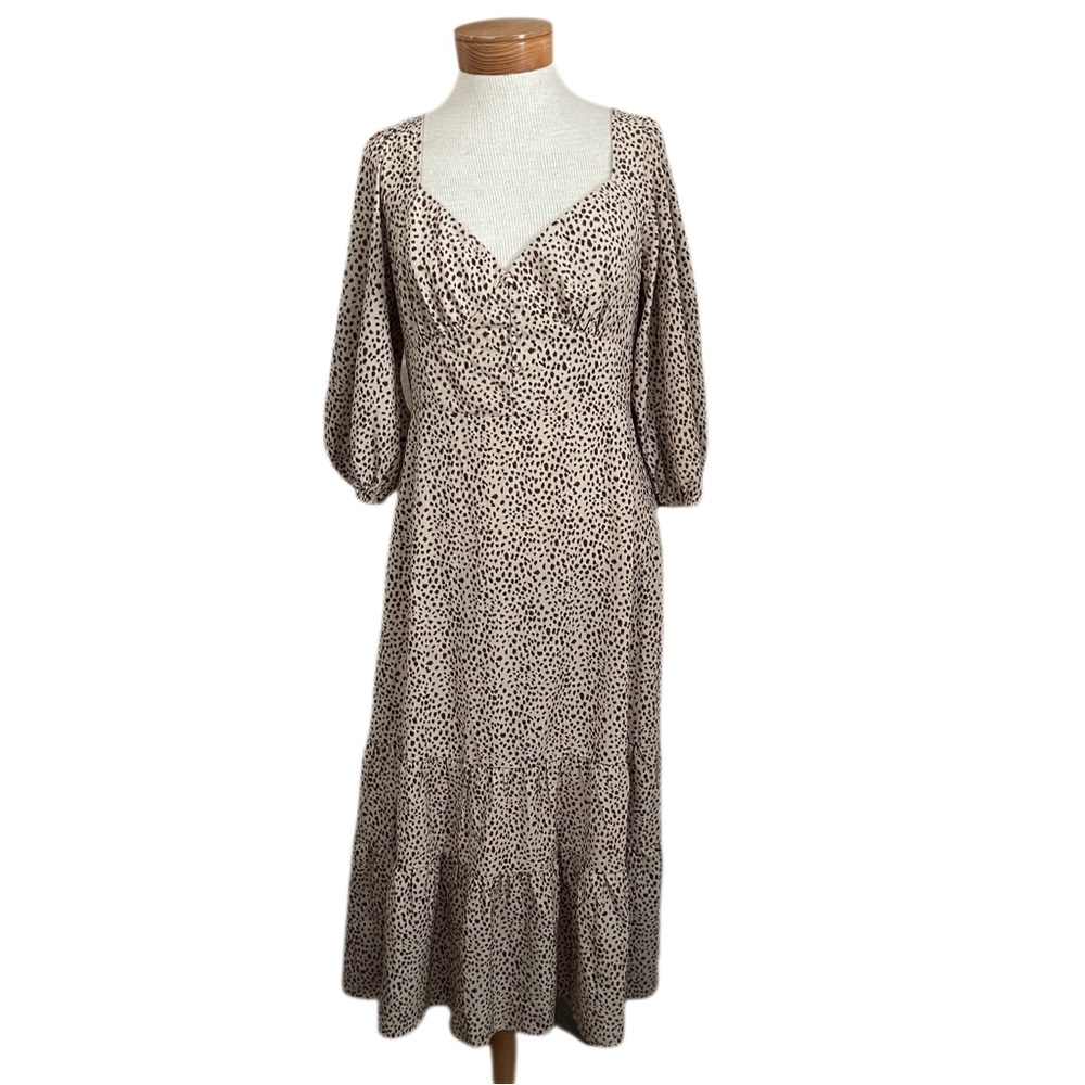 NWT Lush Cheetah Print Cream Brown Retro Flow Sleeves Open Back Peasant Dress